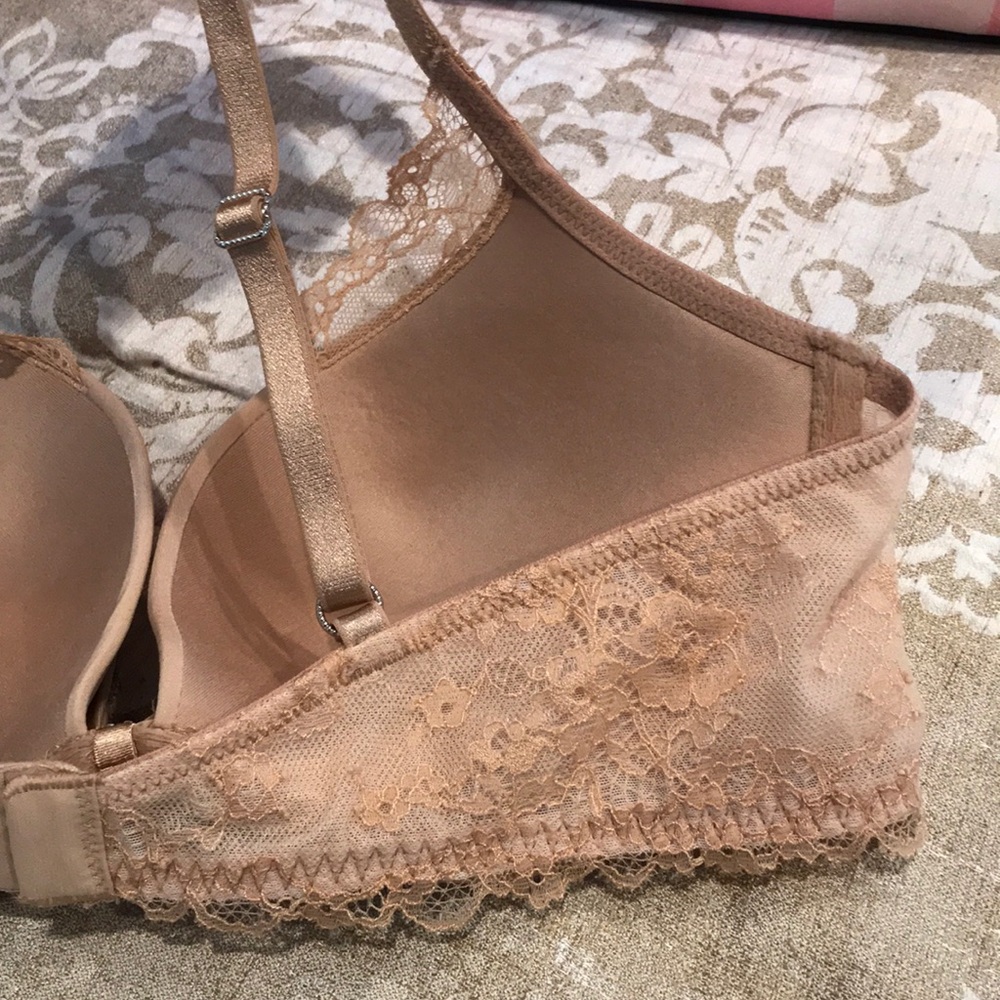 Victoria’s Secret Padded Demi Lace/Rhinestone Bra - Picture 4 of 8